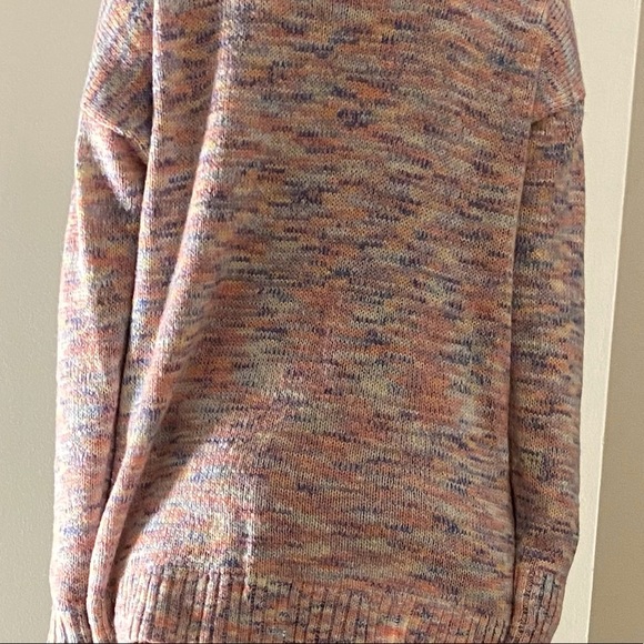 sweater - Picture 2 of 3